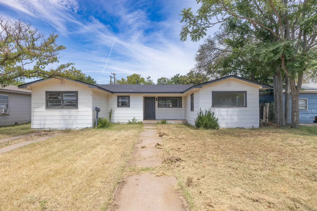 Photo 2 — 3812 31st Street, Lubbock, TX 79410