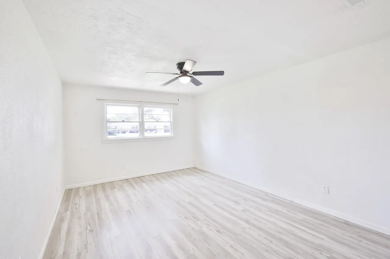 Photo 8 — 3812 31st Street, Lubbock, TX 79410