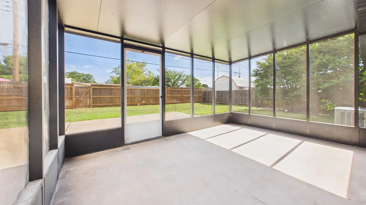 Photo 21 — 4914 48th Street, Lubbock, TX 79414