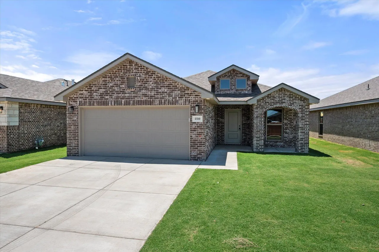 Photo 3 — 1310 Saratoga Avenue, Lubbock, TX 79416