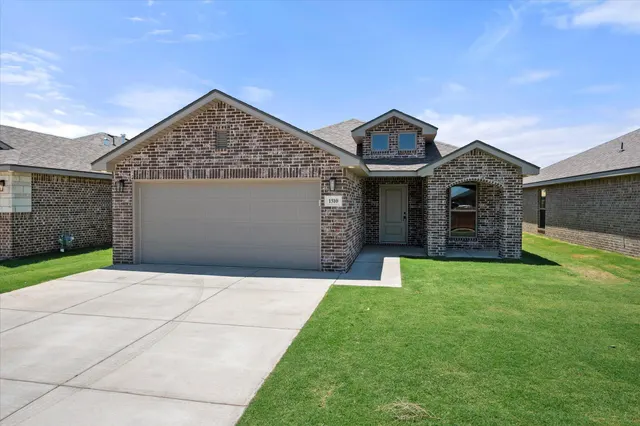 Photo 3 — 1310 Saratoga Avenue, Lubbock, TX 79416