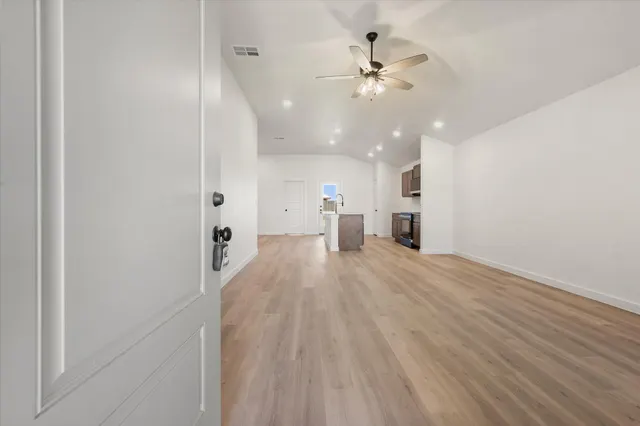 Photo 4 — 1310 Saratoga Avenue, Lubbock, TX 79416