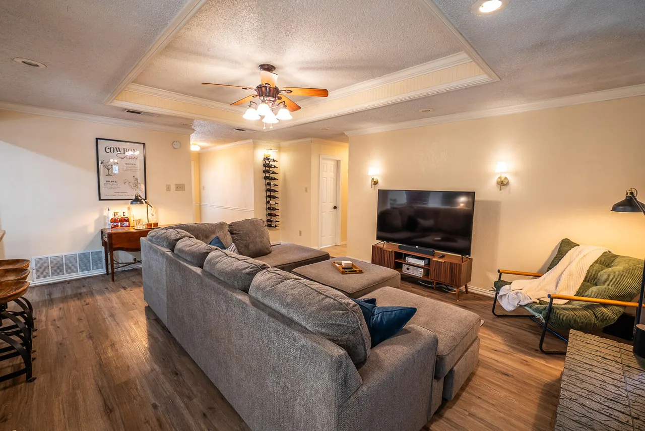 Photo 7 — 506 N Granby Avenue, Lubbock, TX 79416