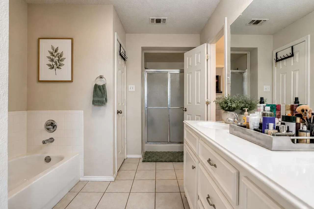 Photo 9 — 1002 Oshkosh Avenue, Lubbock, TX 79416