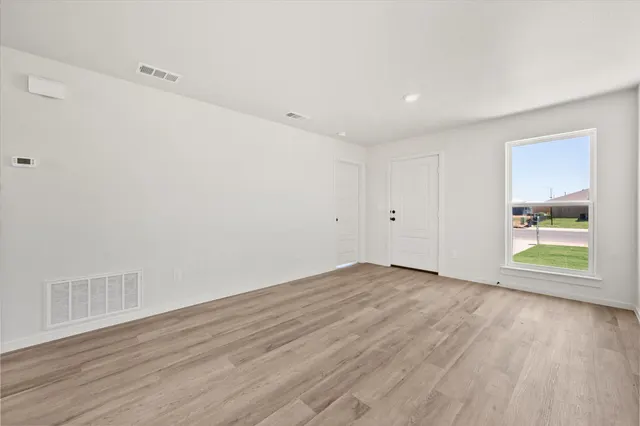 Photo 7 — 8312 25th Street, Lubbock, TX 79407