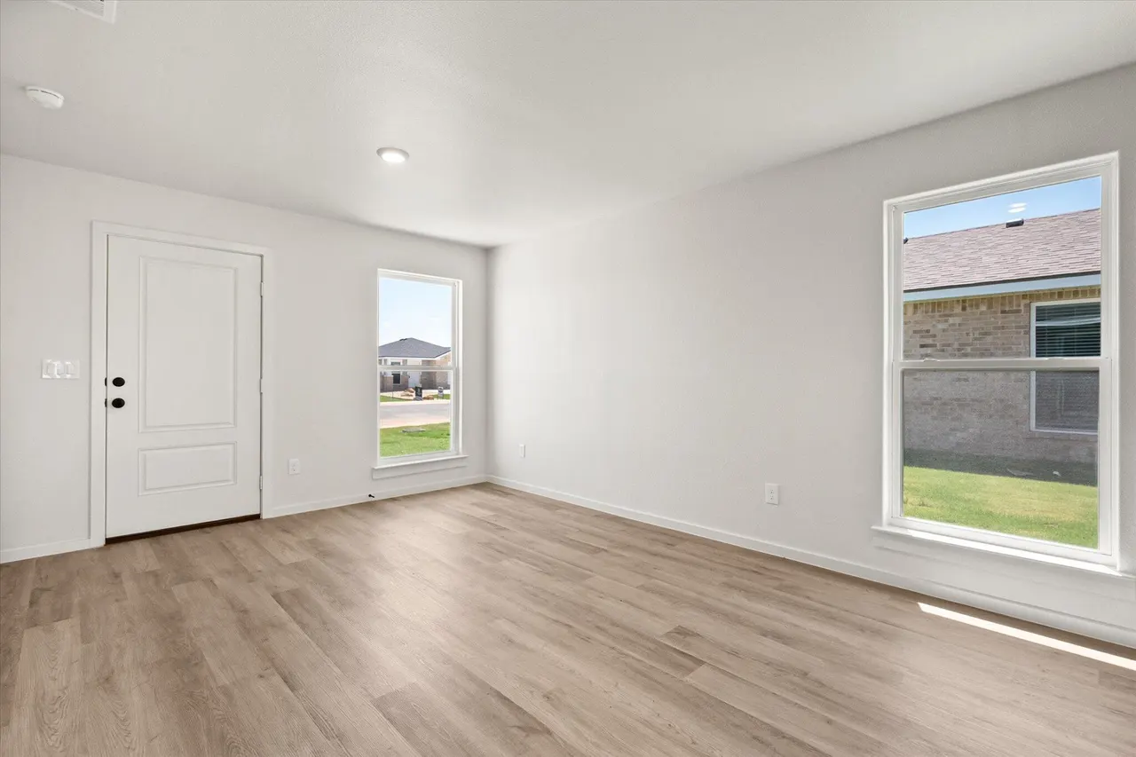 Photo 8 — 8312 25th Street, Lubbock, TX 79407