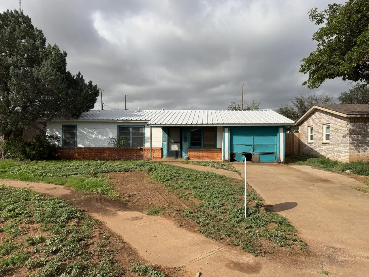 Front exterior — 203 53rd Street, Lubbock, TX 79404