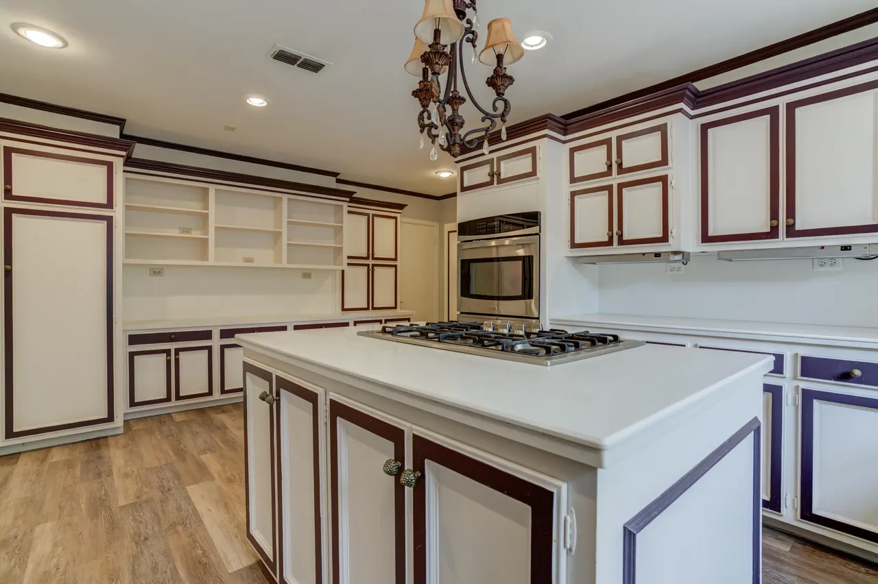 Photo 25 — 3302 20th Street, Lubbock, TX 79410