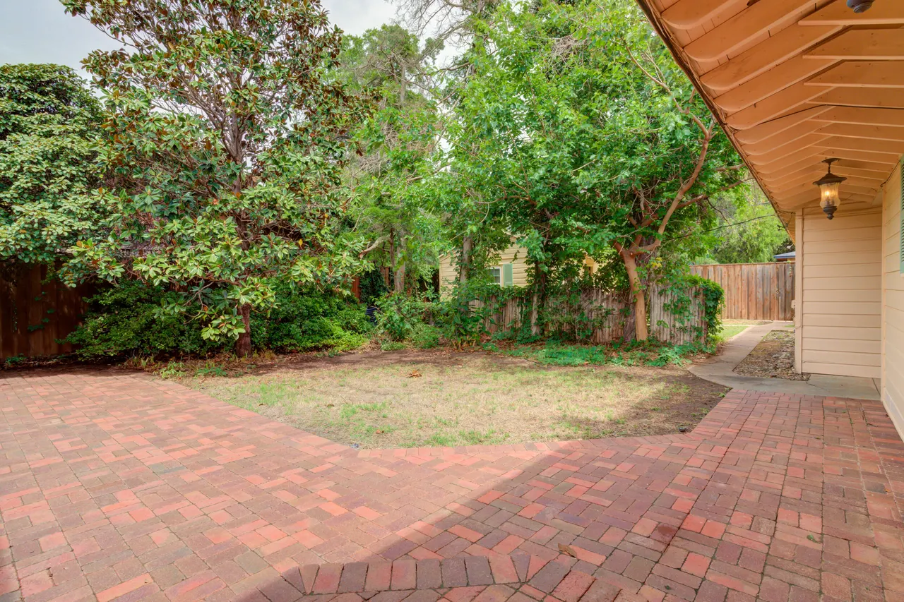 Photo 32 — 3302 20th Street, Lubbock, TX 79410