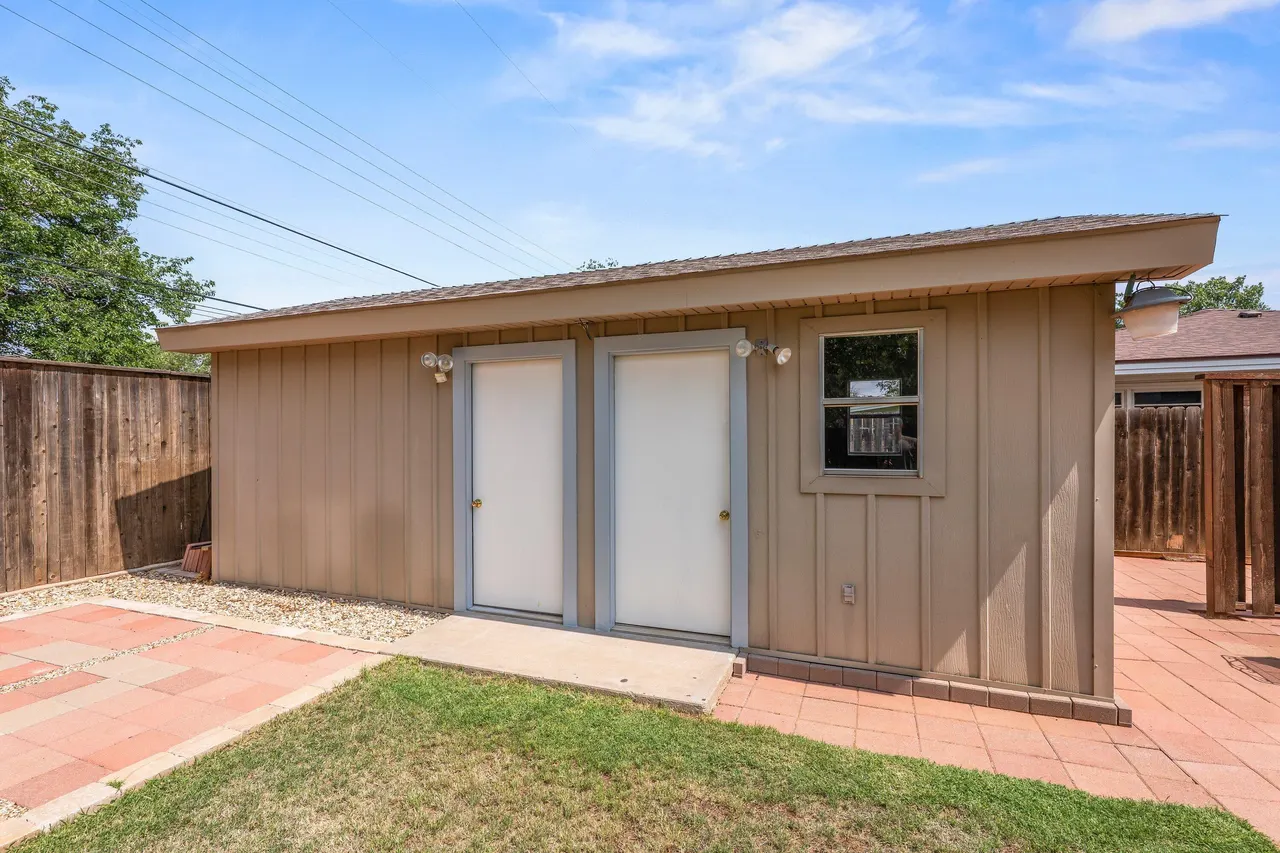 Photo 28 — 6006 Vernon Avenue, Lubbock, TX 79412