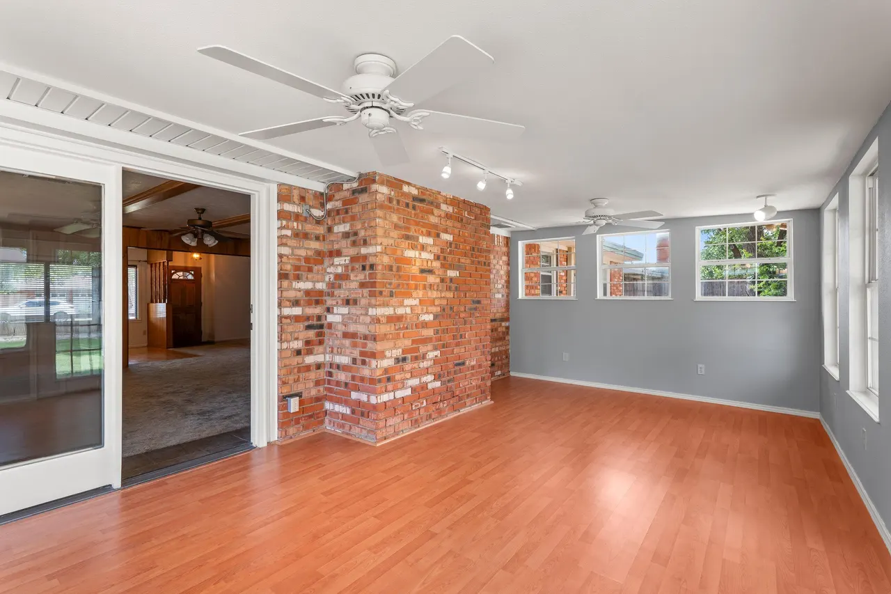 Photo 15 — 6006 Vernon Avenue, Lubbock, TX 79412