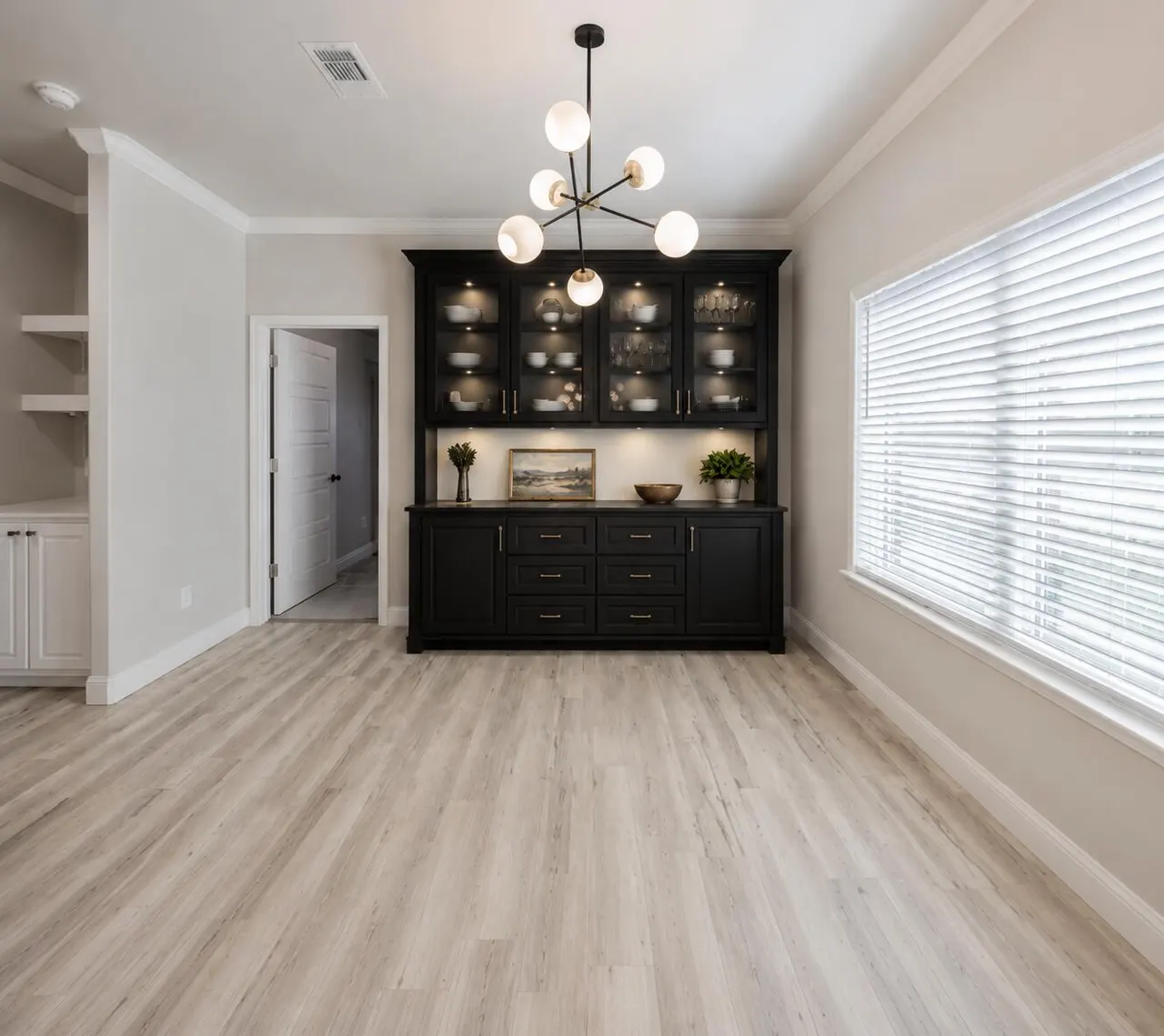 Photo 14 — 6906 16th Street, Lubbock, TX 79416