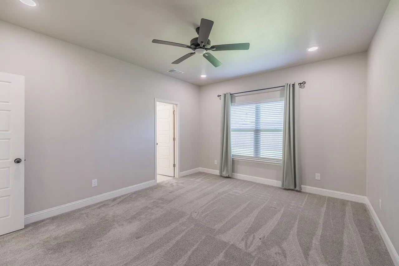 Photo 22 — 6906 16th Street, Lubbock, TX 79416