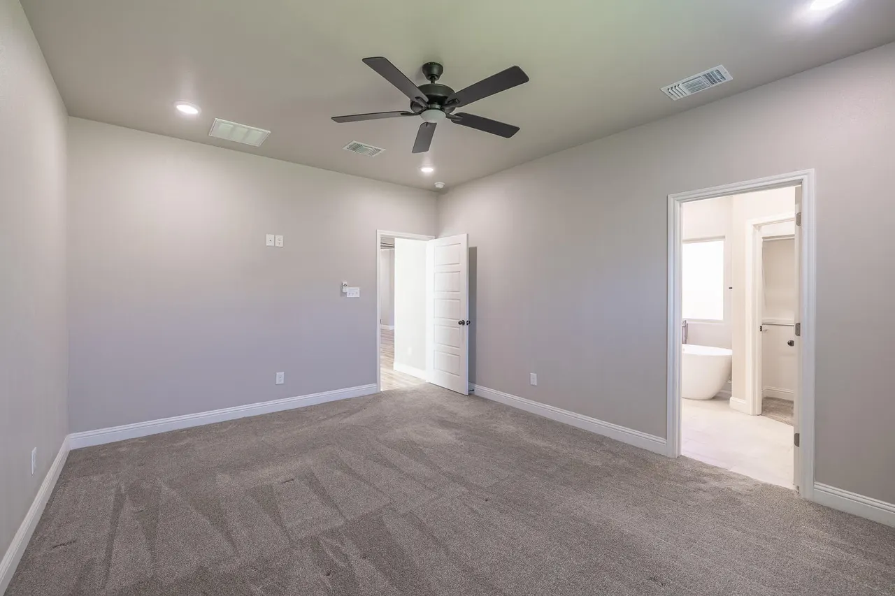 Photo 23 — 6906 16th Street, Lubbock, TX 79416