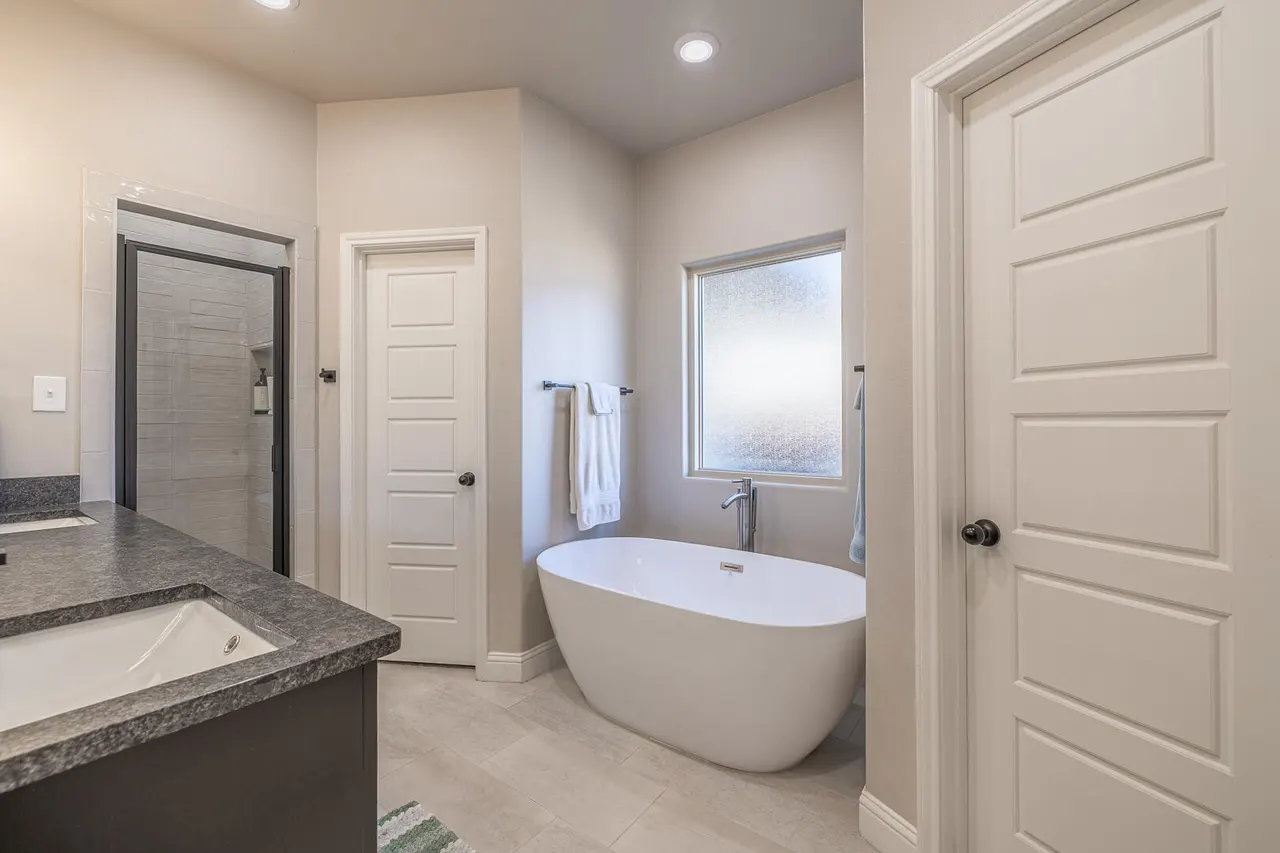 Photo 26 — 6906 16th Street, Lubbock, TX 79416