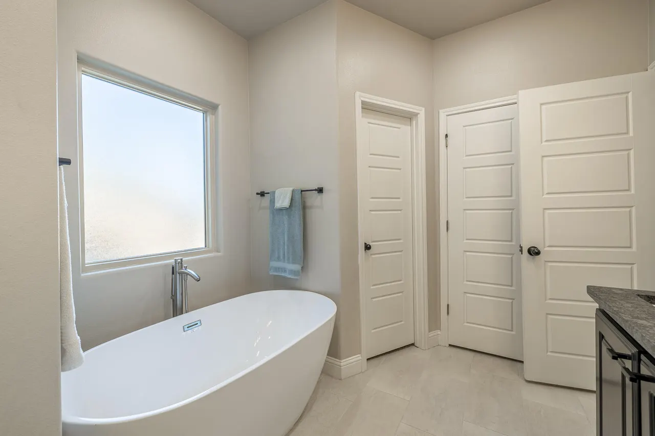 Photo 29 — 6906 16th Street, Lubbock, TX 79416