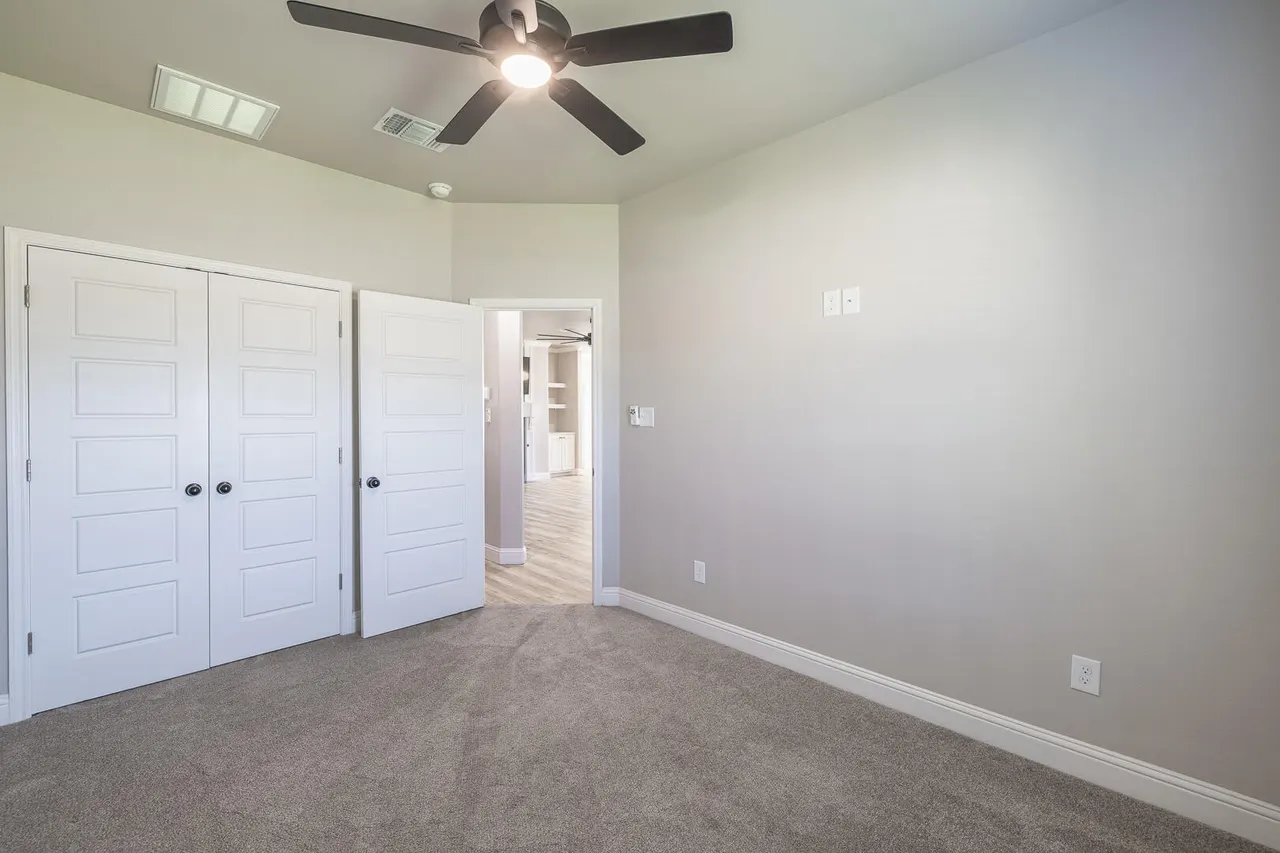 Photo 17 — 6906 16th Street, Lubbock, TX 79416