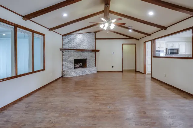 Photo 7 — 3708 76th Street, Lubbock, TX 79423