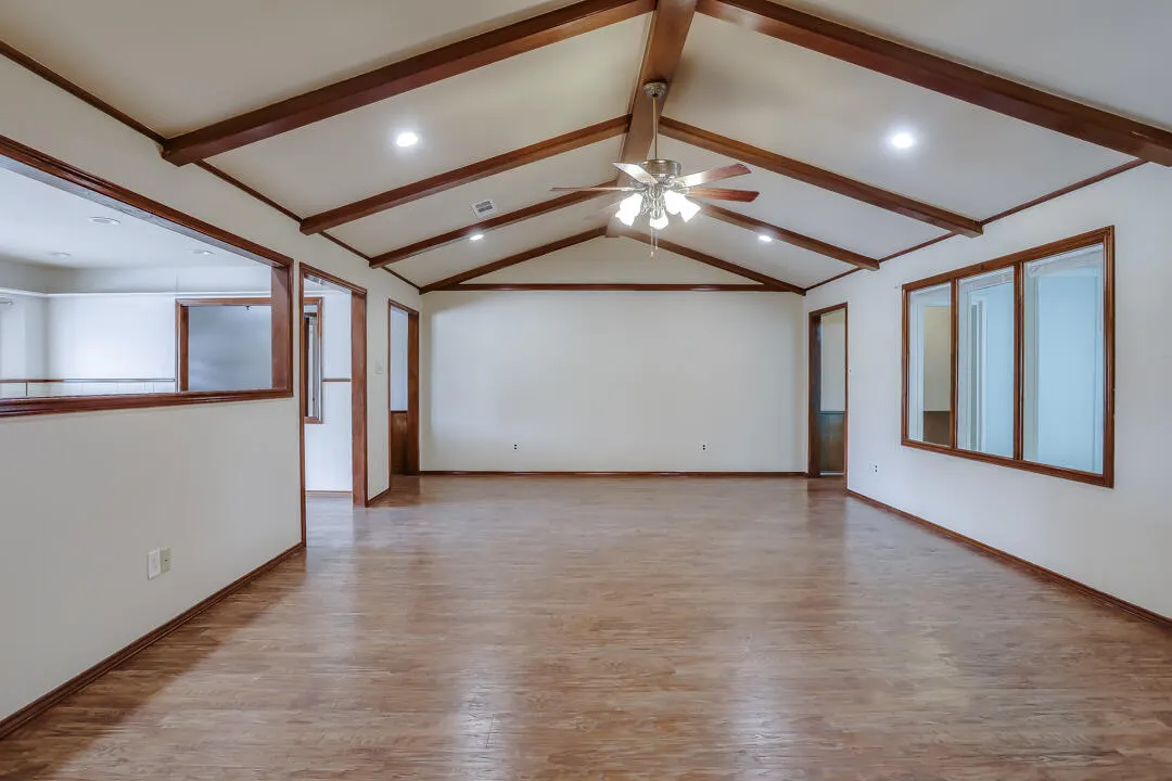 Photo 9 — 3708 76th Street, Lubbock, TX 79423