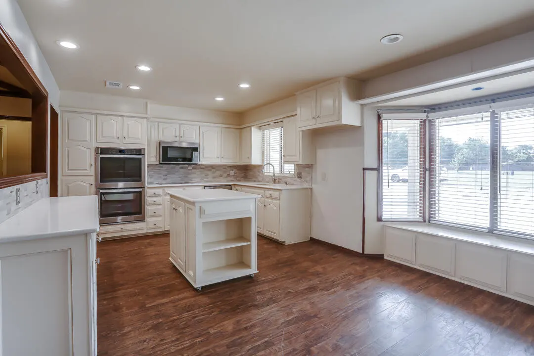 Photo 10 — 3708 76th Street, Lubbock, TX 79423