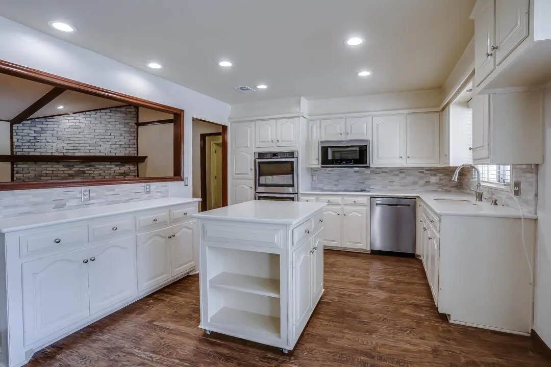 Photo 12 — 3708 76th Street, Lubbock, TX 79423