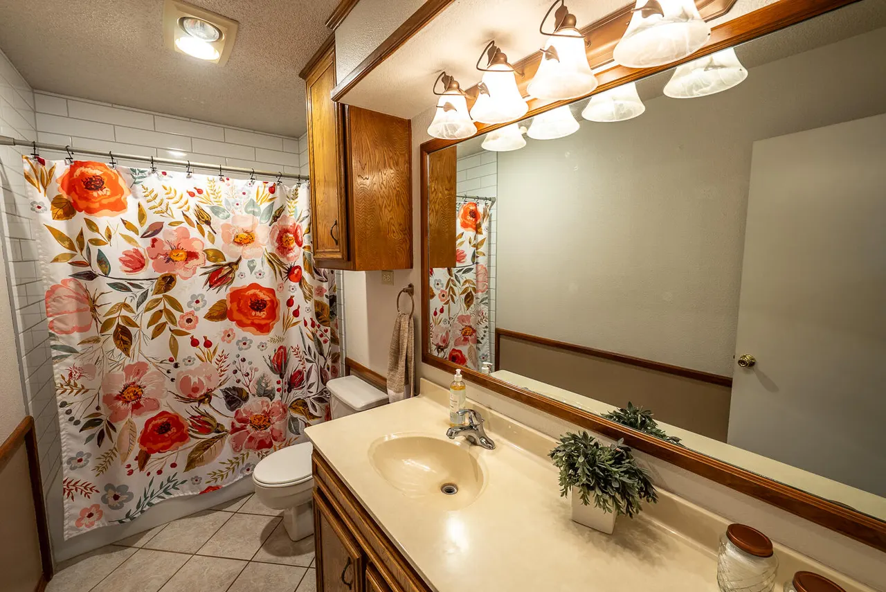 Photo 6 — 5017 62nd Street, Lubbock, TX 79414