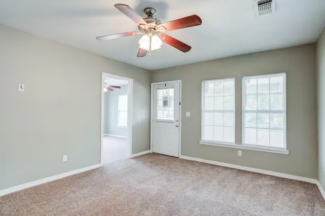 Photo 8 — 1907 16th Street, Lubbock, TX 79401