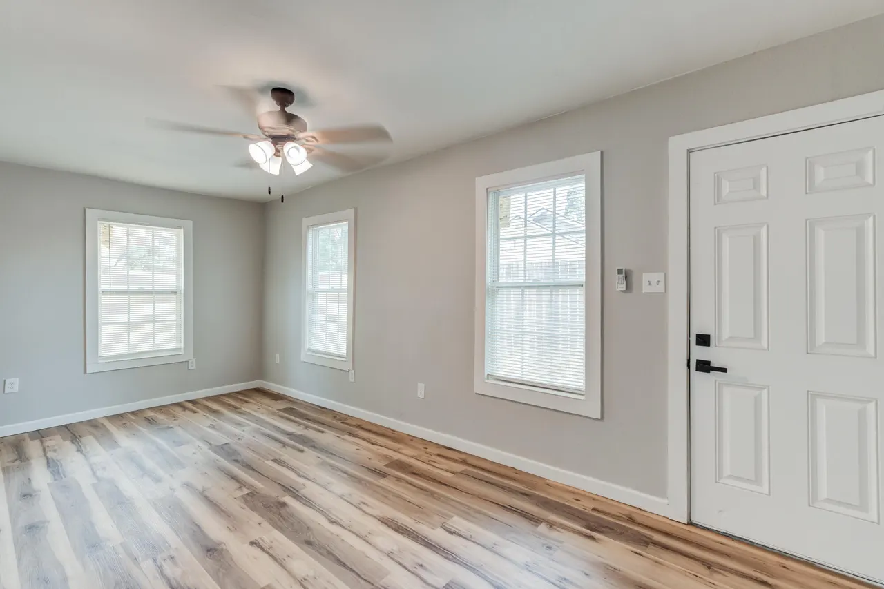 Photo 45 — 1907 16th Street, Lubbock, TX 79401