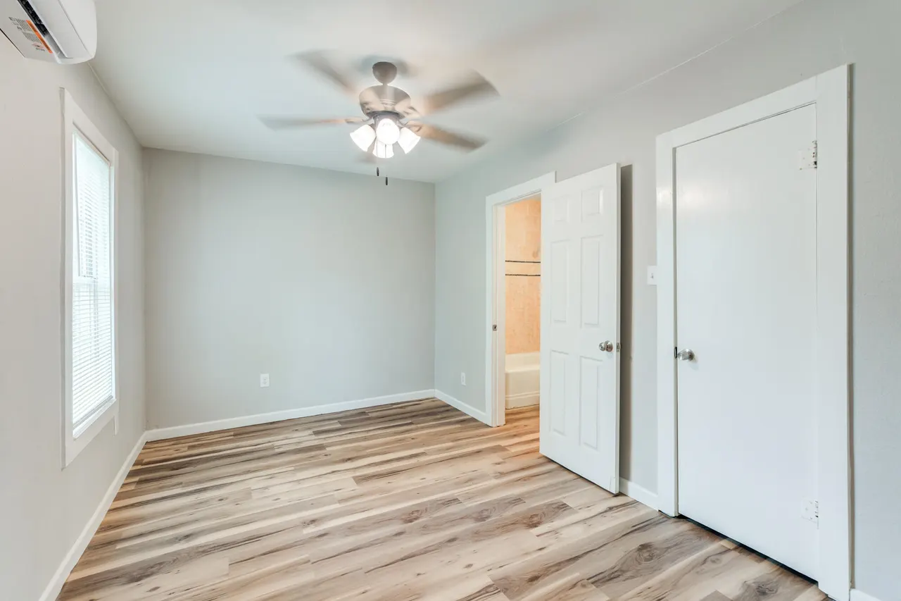 Photo 52 — 1907 16th Street, Lubbock, TX 79401