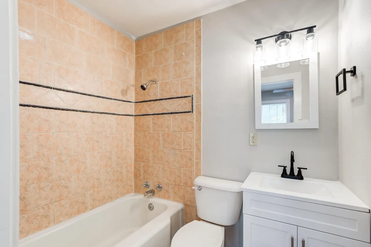 Photo 55 — 1907 16th Street, Lubbock, TX 79401