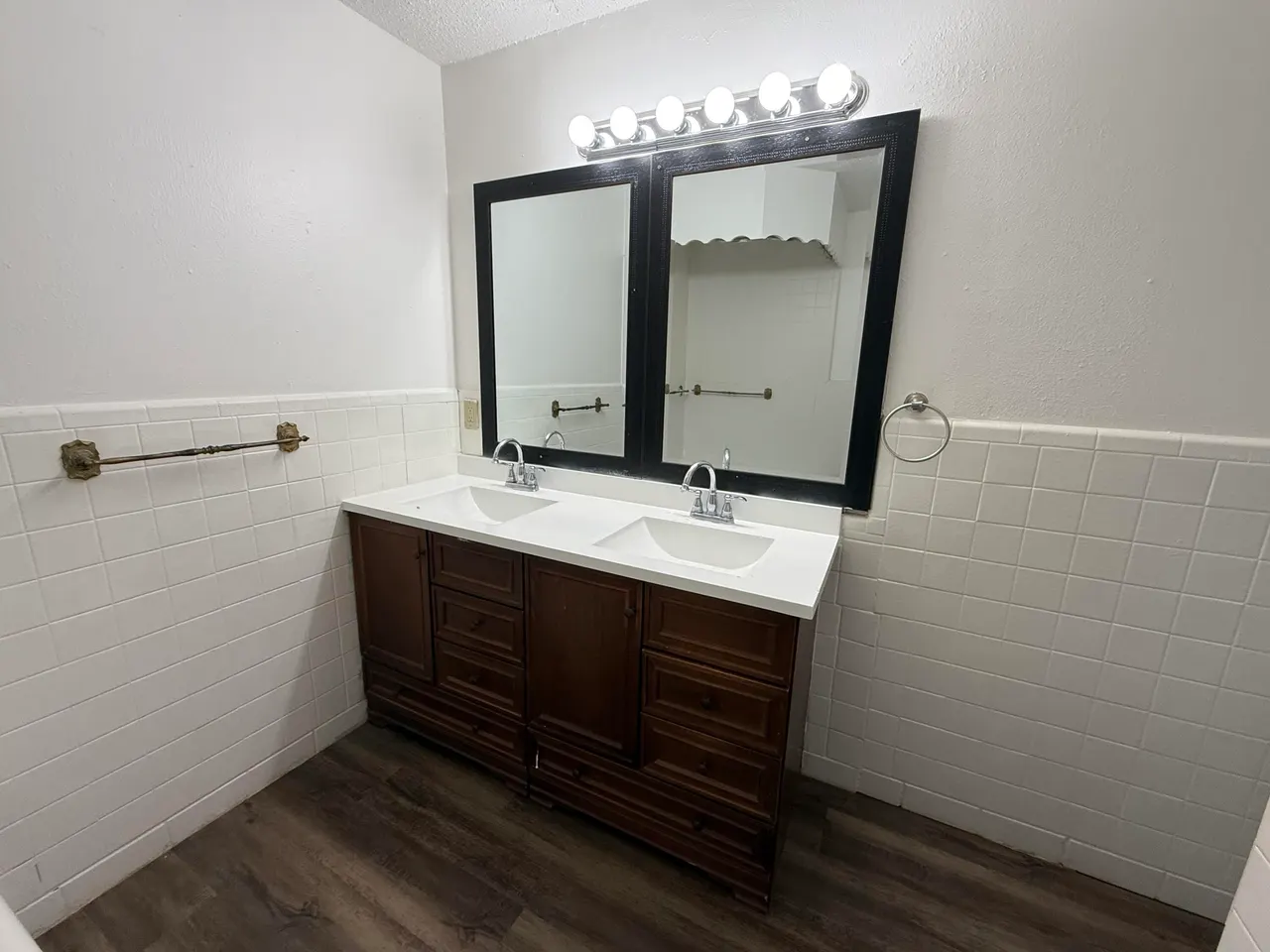 Photo 11 — 211 11th Street, Levelland, TX 79336