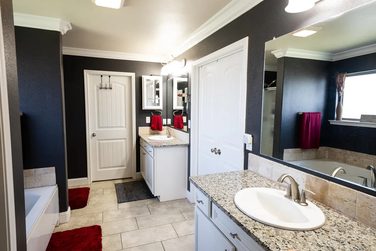 Photo 15 — 3008 125th Street, Lubbock, TX 79423