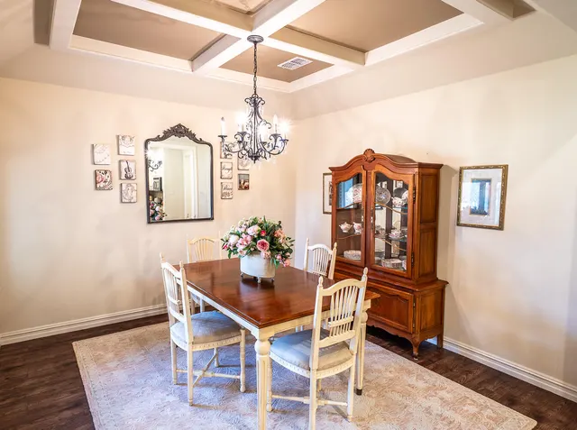 Photo 4 — 14 Tuscan Villa Circle, Lubbock, TX 79423