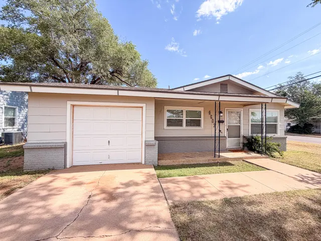 Front exterior — 4602 33rd Street, Lubbock, TX 79410