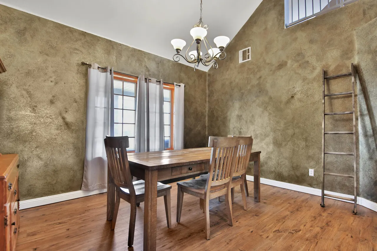 Photo 9 — 1401 11th Street, Shallowater, TX 79363