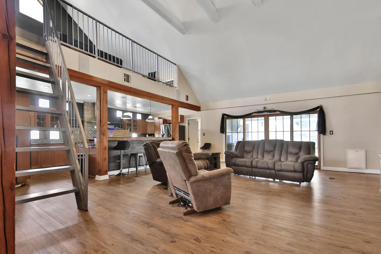 Photo 11 — 1401 11th Street, Shallowater, TX 79363