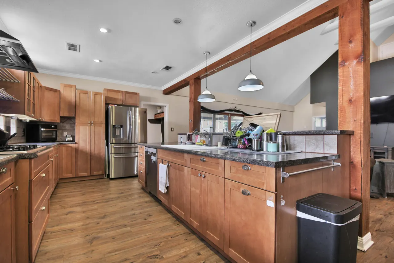 Photo 14 — 1401 11th Street, Shallowater, TX 79363