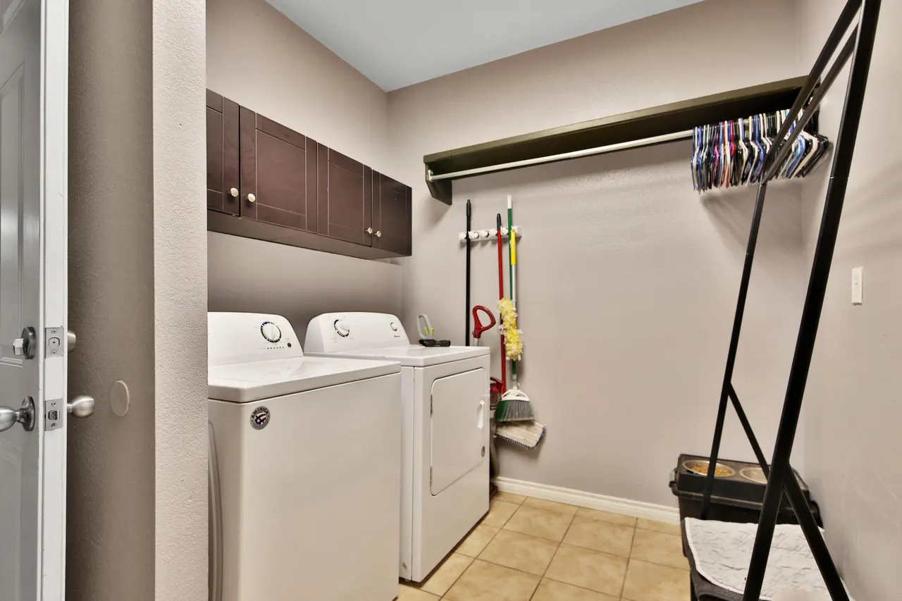 Photo 17 — 1401 11th Street, Shallowater, TX 79363