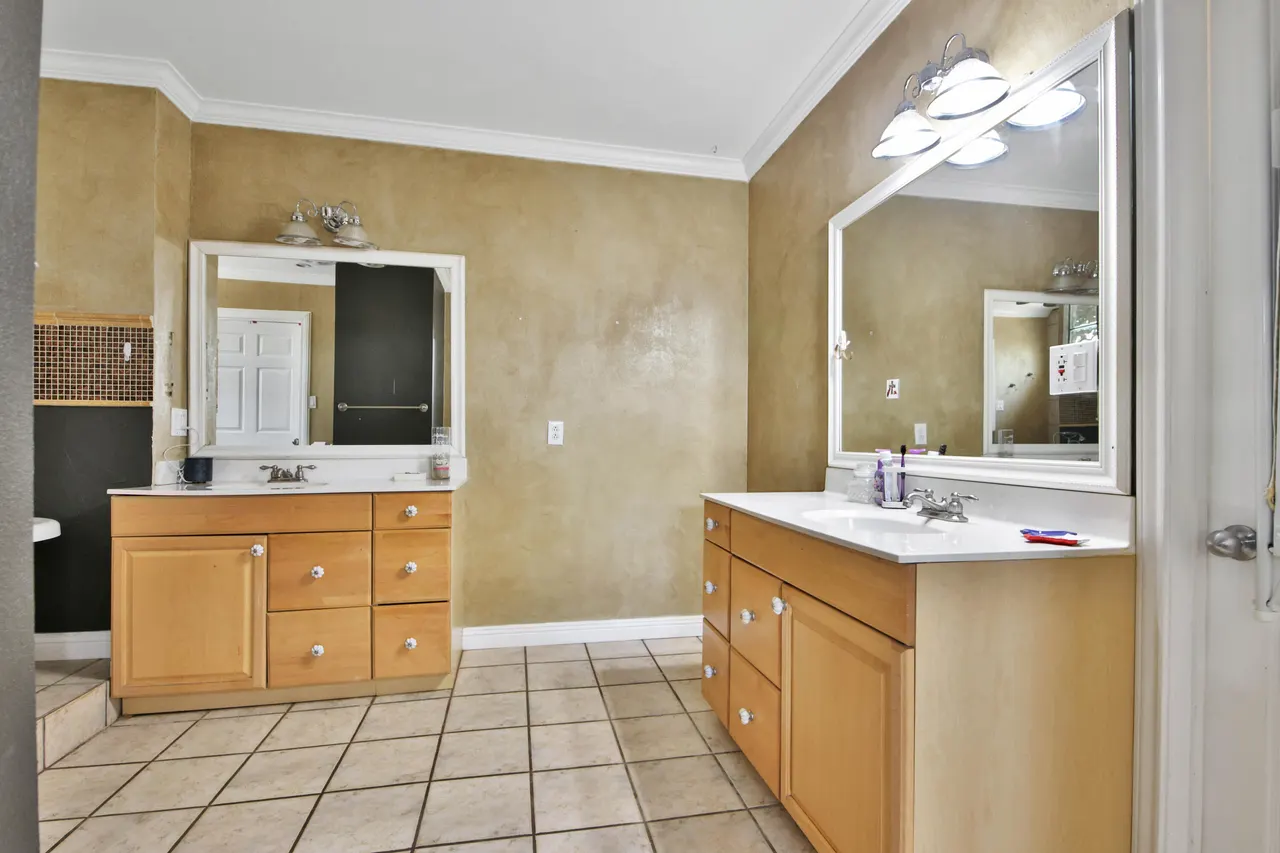 Photo 23 — 1401 11th Street, Shallowater, TX 79363