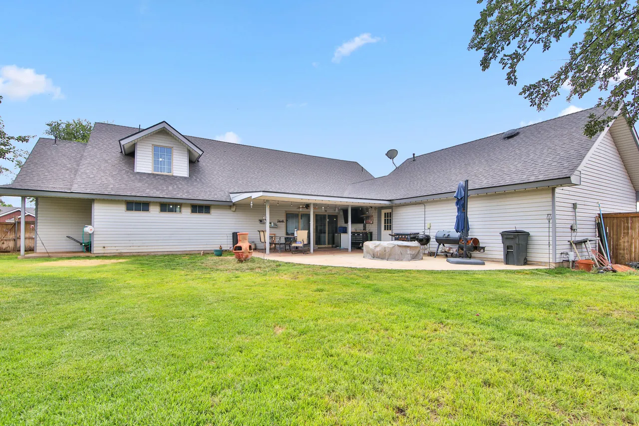 Photo 42 — 1401 11th Street, Shallowater, TX 79363