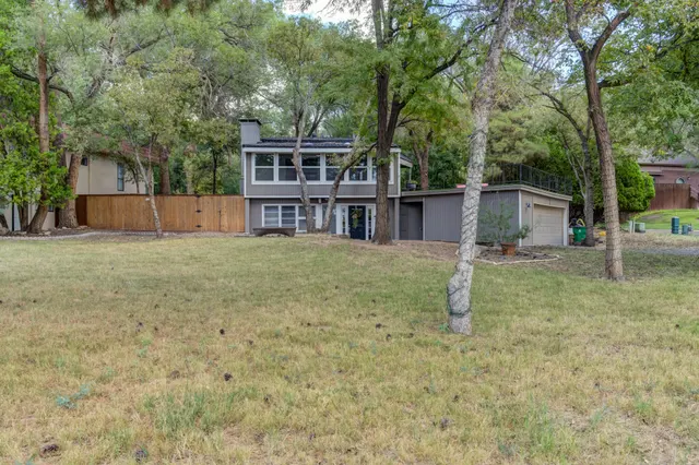 Photo 8 — 58 E Lakeshore Drive, Ransom Canyon, TX 79366