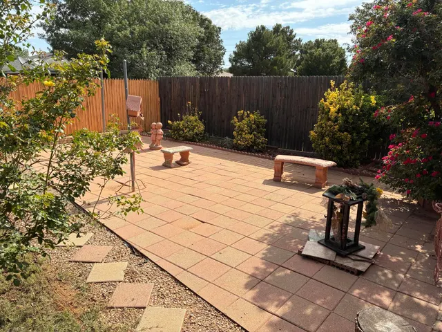 Photo 4 — 1614 78th Street, Lubbock, TX 79423