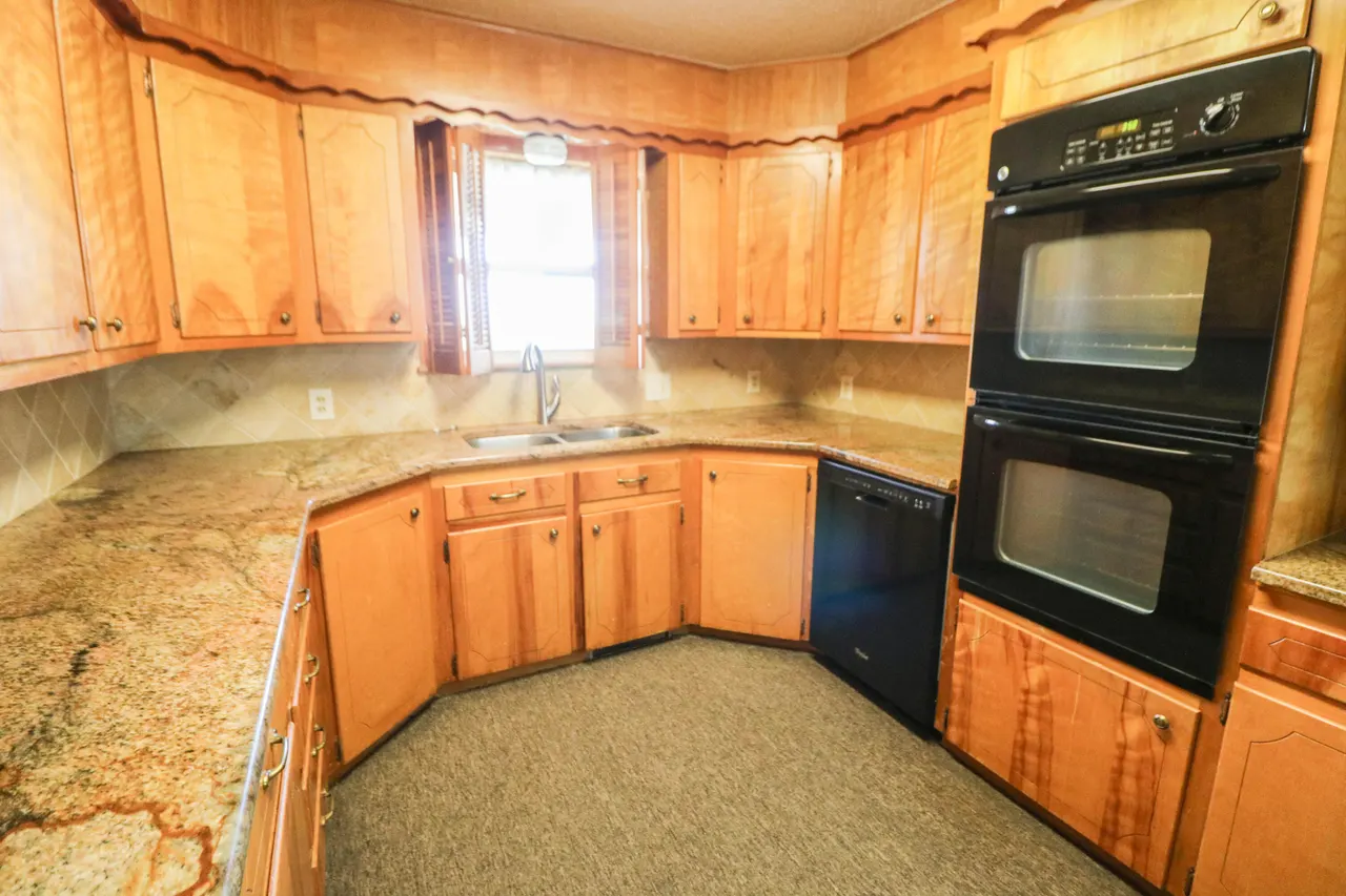 Photo 7 — 845 Farm To Market Road 1055, Earth, TX 79031