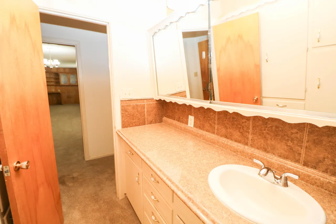 Photo 17 — 845 Farm To Market Road 1055, Earth, TX 79031