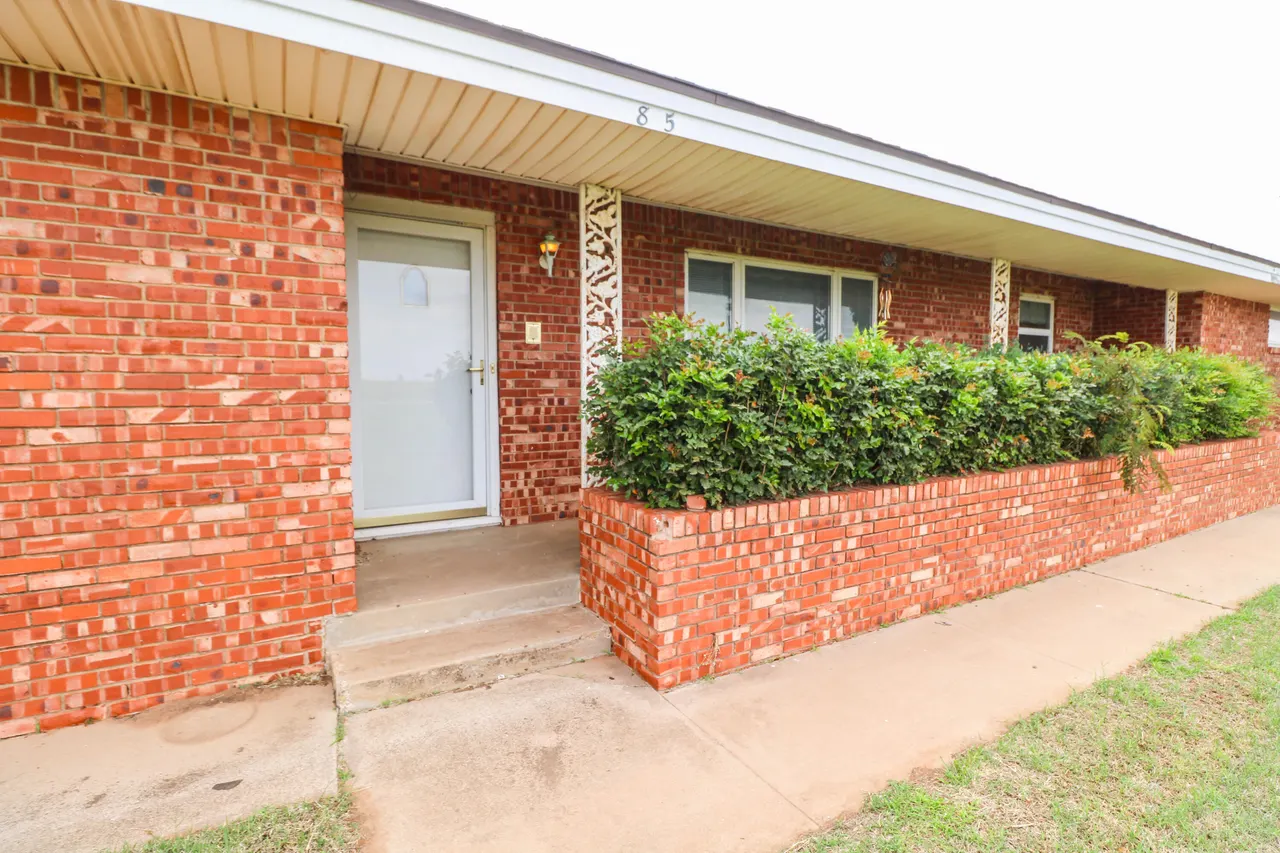 Photo 2 — 845 Farm To Market Road 1055, Earth, TX 79031