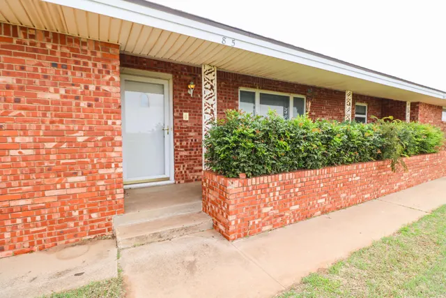 Photo 2 — 845 Farm To Market Road 1055, Earth, TX 79031