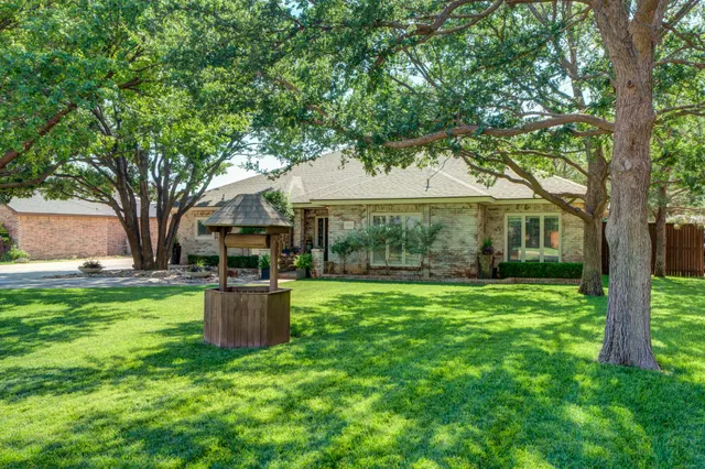 Photo 4 — 8506 Rochester Avenue, Lubbock, TX 79424