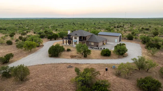 Photo 3 — 115 Sierra Vista Drive, Justiceburg, TX 79330