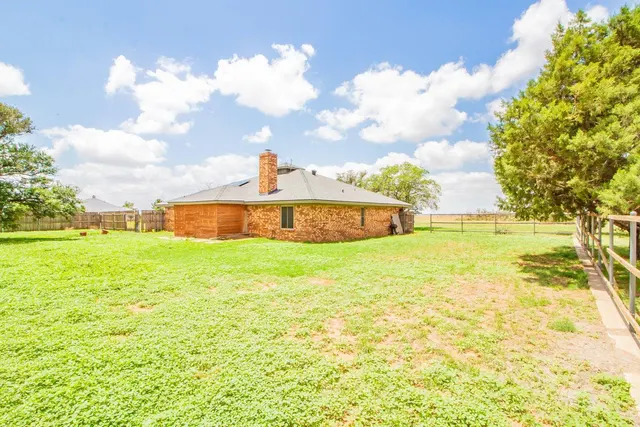Photo 5 — 8710 N County Rd 2000, Lubbock, TX 79415