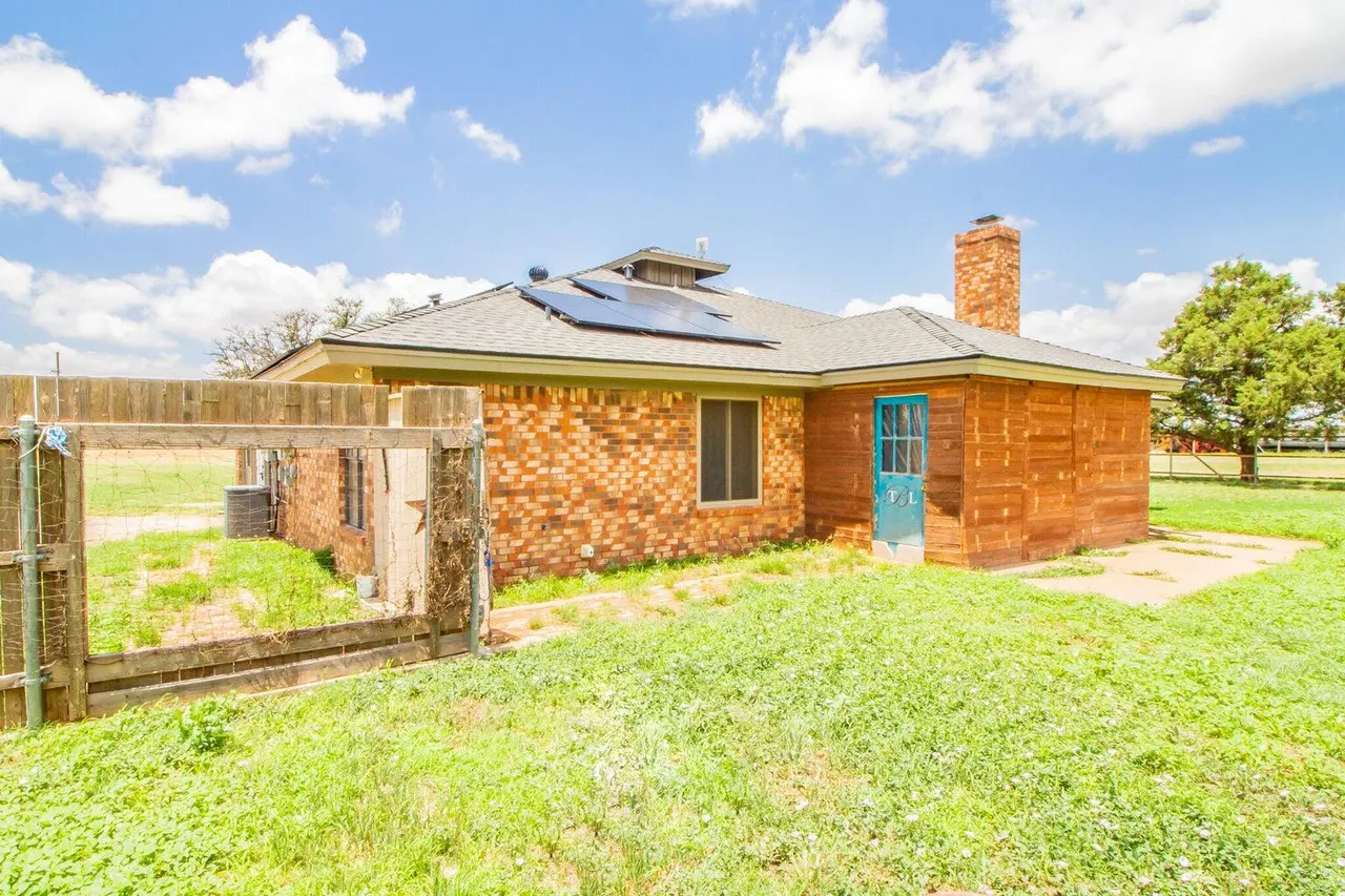 Photo 6 — 8710 N County Rd 2000, Lubbock, TX 79415